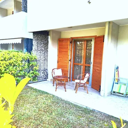 In 54735 Apartment *